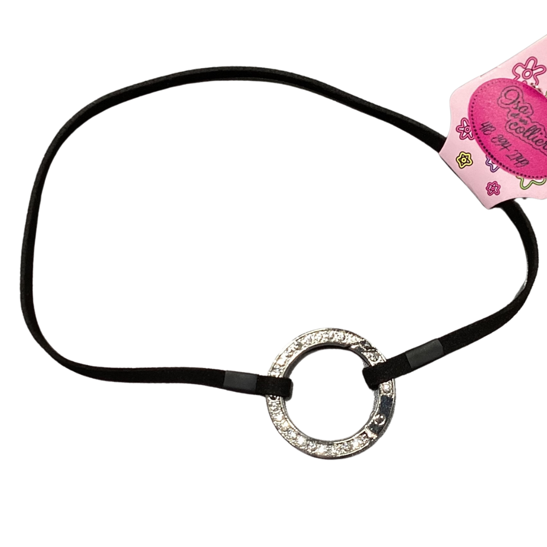 COLLIER AU COU À ISA / ROND ARGENT