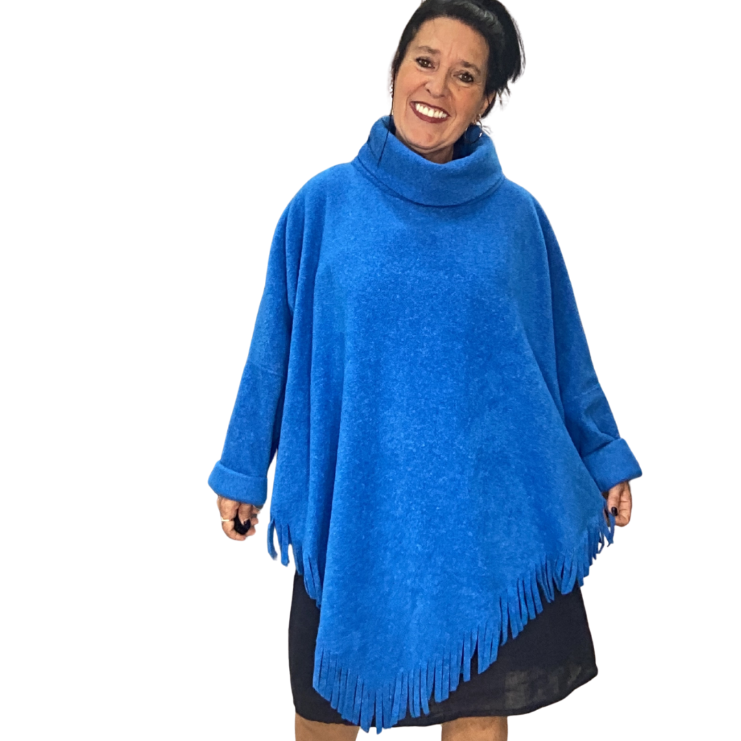 PONCHO POLAIRE À FRANGES AU BAS COBALT